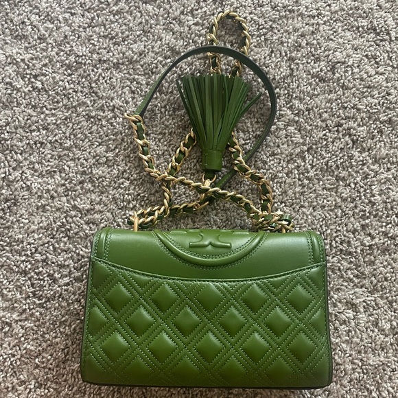 Tory Burch Small Fleming Convertible
Shoulder Bag-Spinach-*NEW* - Picture 5 of 14